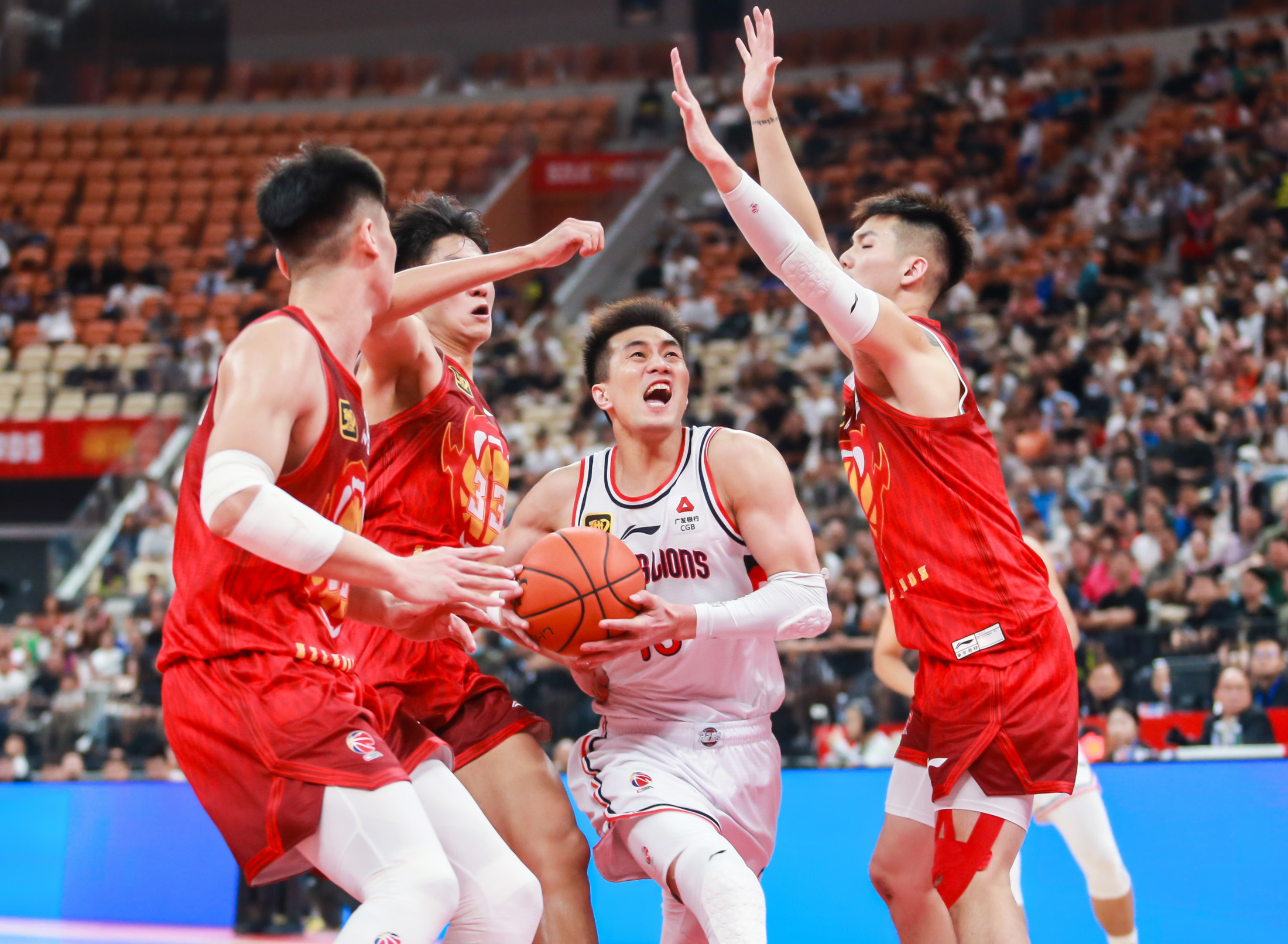 集结日突围战来临；广厦男篮围绕欧篮联刷新队史纪录；球迷炸锅；控场能力受关注(CBA广厦男篮最新消息)-好博体育注册
